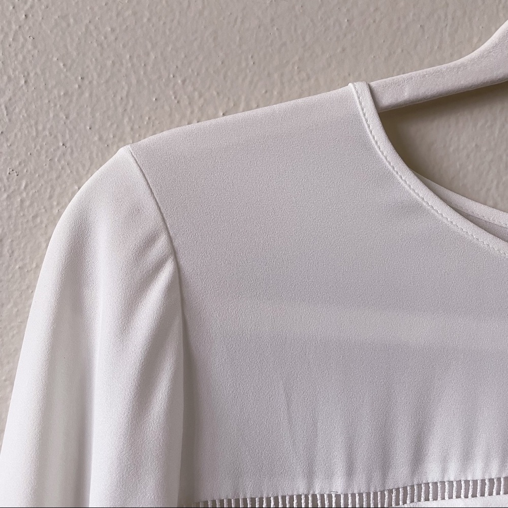 White House Black Market Blouse - Picture 3 of 9